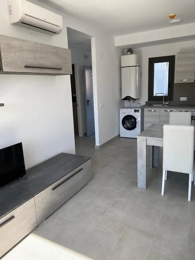Apartamentos Giuliano Empuriabrava 3*,  Spanje