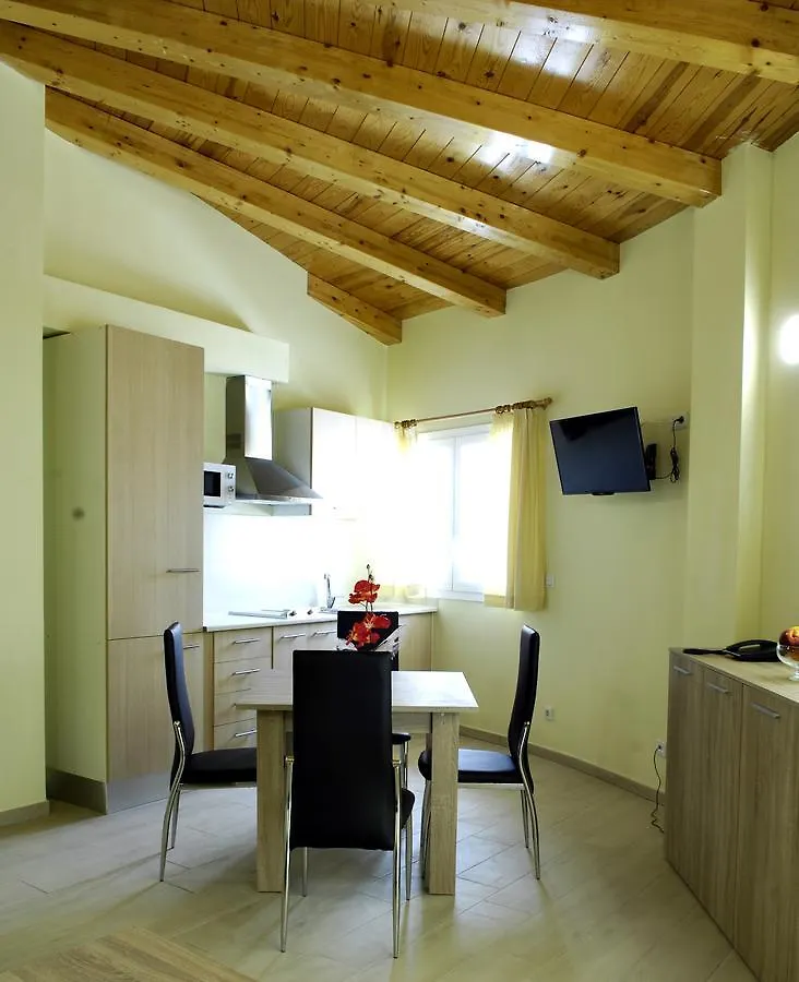 Apartamentos Giuliano Empuriabrava Aparthotel