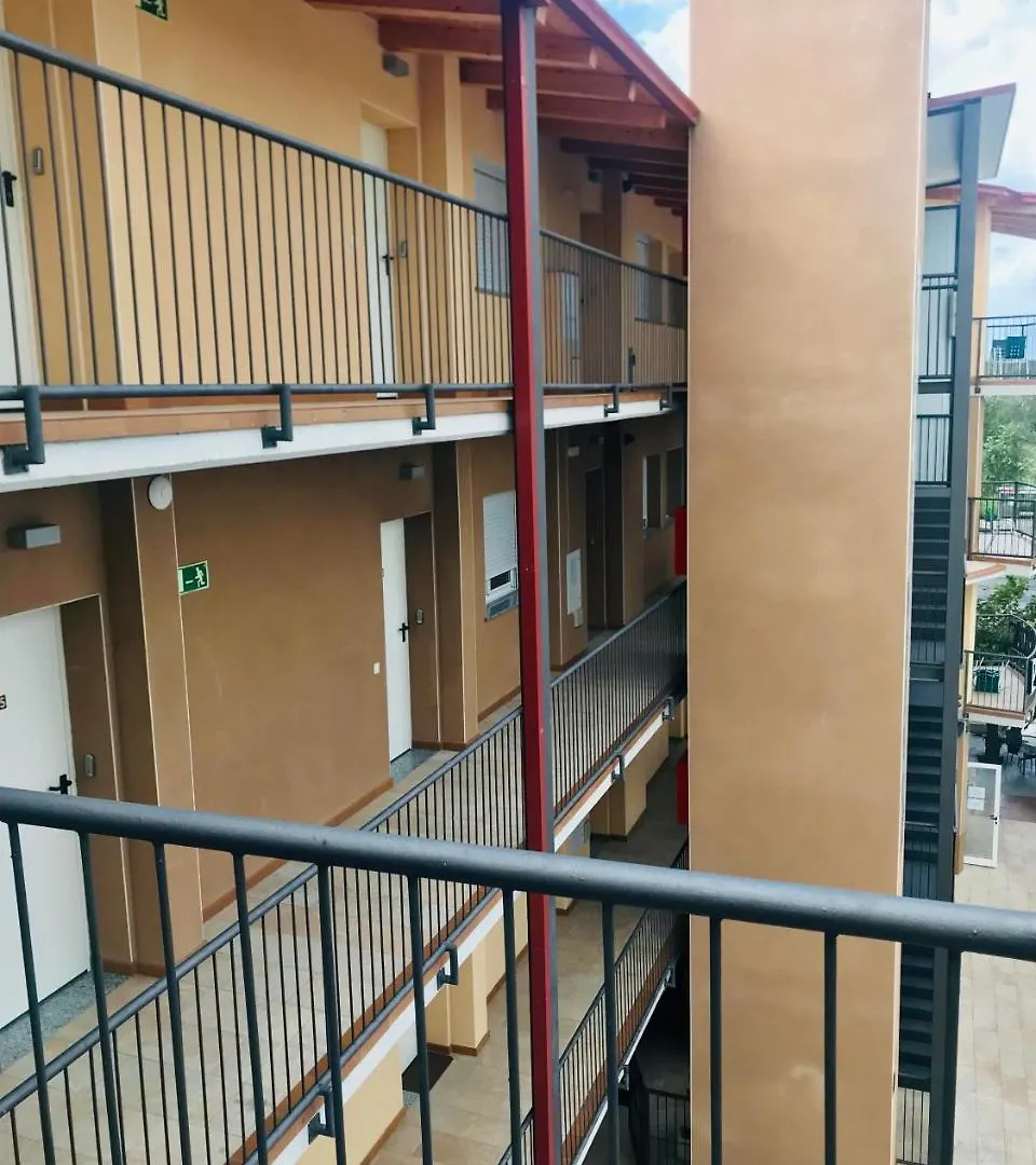 Apartamentos Giuliano Empuriabrava Aparthotel